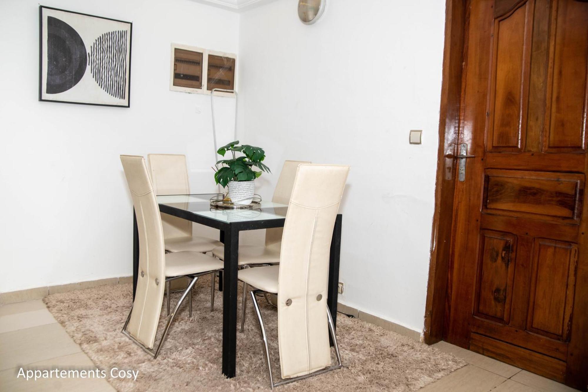 Appartement Cosy Gold Bonapriso Douala Luaran gambar